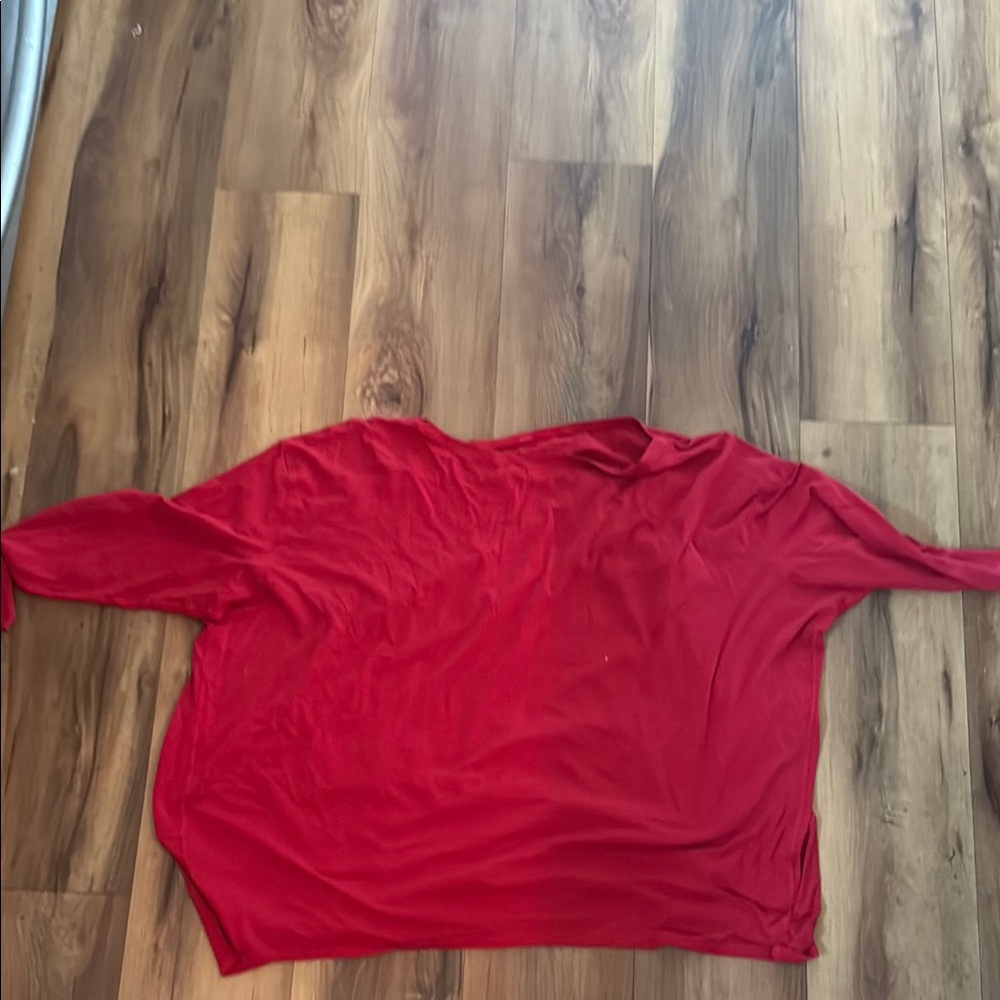 Lululemon back in action long sleeve shirt